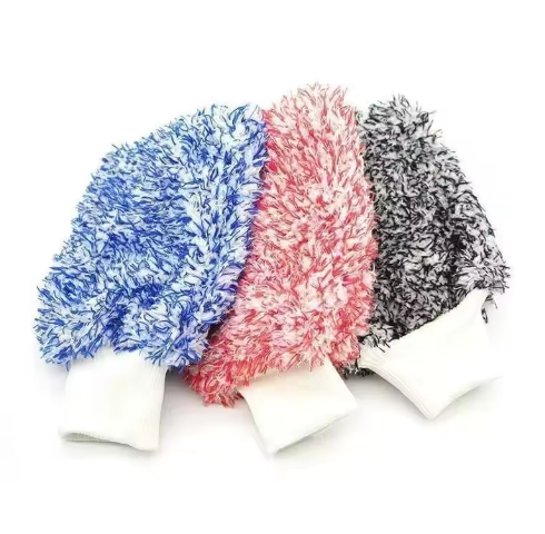 Plush Wash Mitt — Deep-Pile Coral Fleece, Zero Swirl Marks