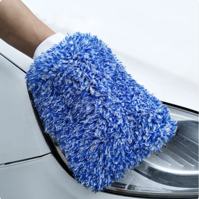 Plush Wash Mitt — Deep-Pile Coral Fleece, Zero Swirl Marks